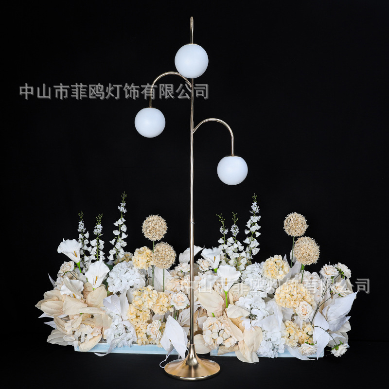 6025 - New Style 3-Head Time & Space Aisle Light