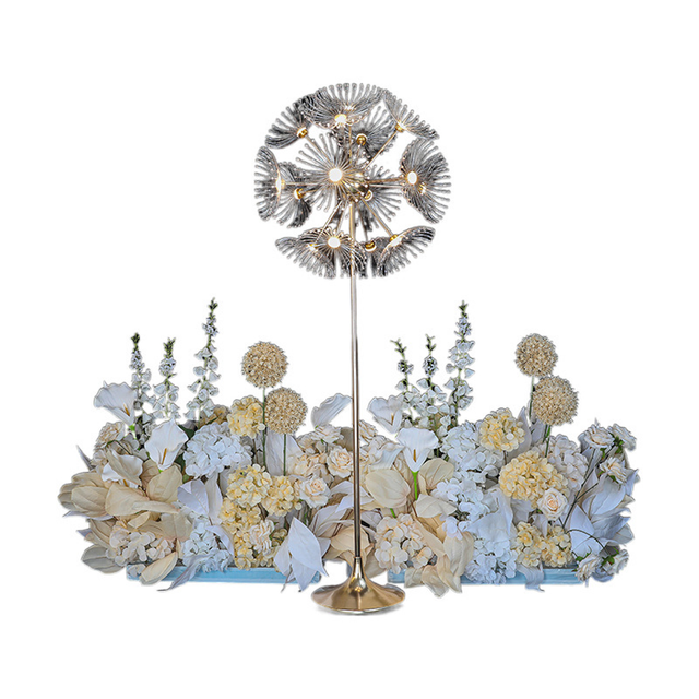 Dandelion Aisle Light